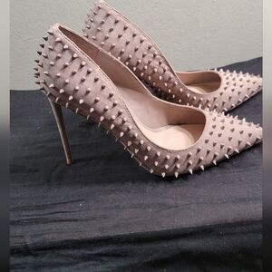 Steve Madden Vala Spiked Pumps